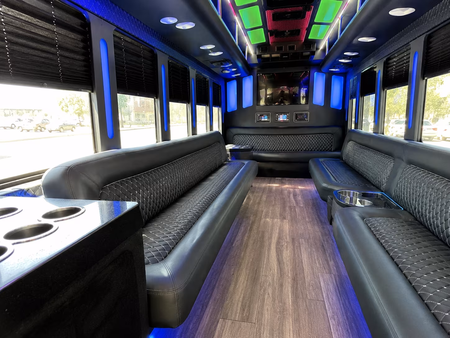 davenport 15 passenger party bus inside