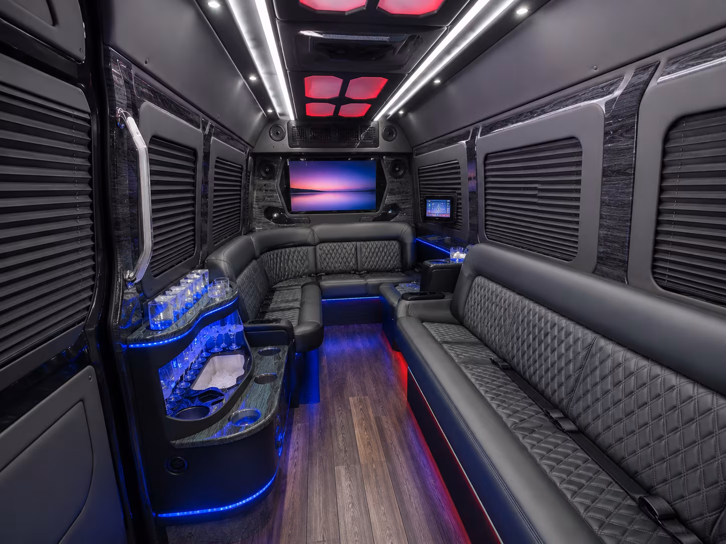 davenport airport transportation onboard seating