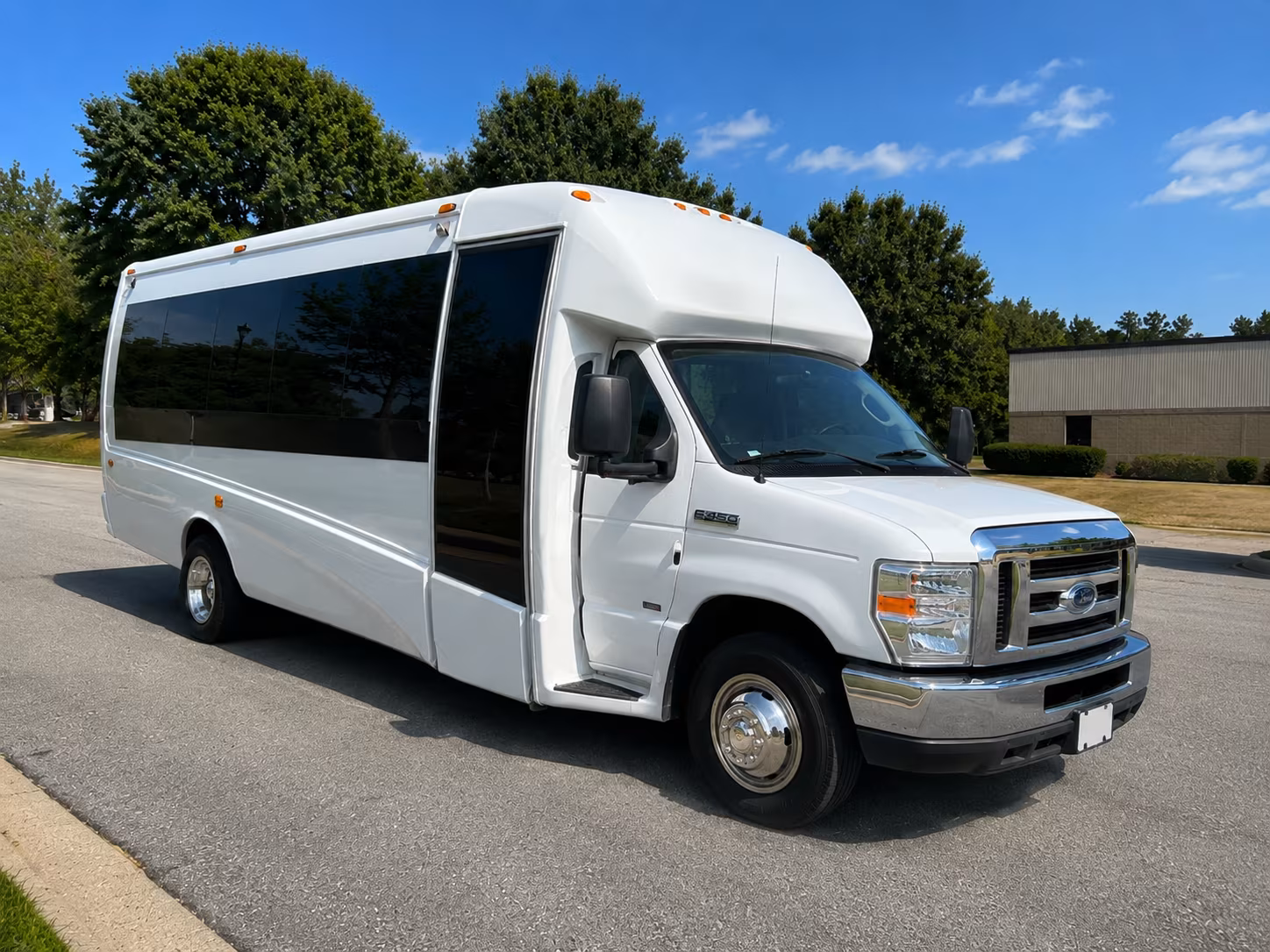 davenport sporting event transportation onboard seating