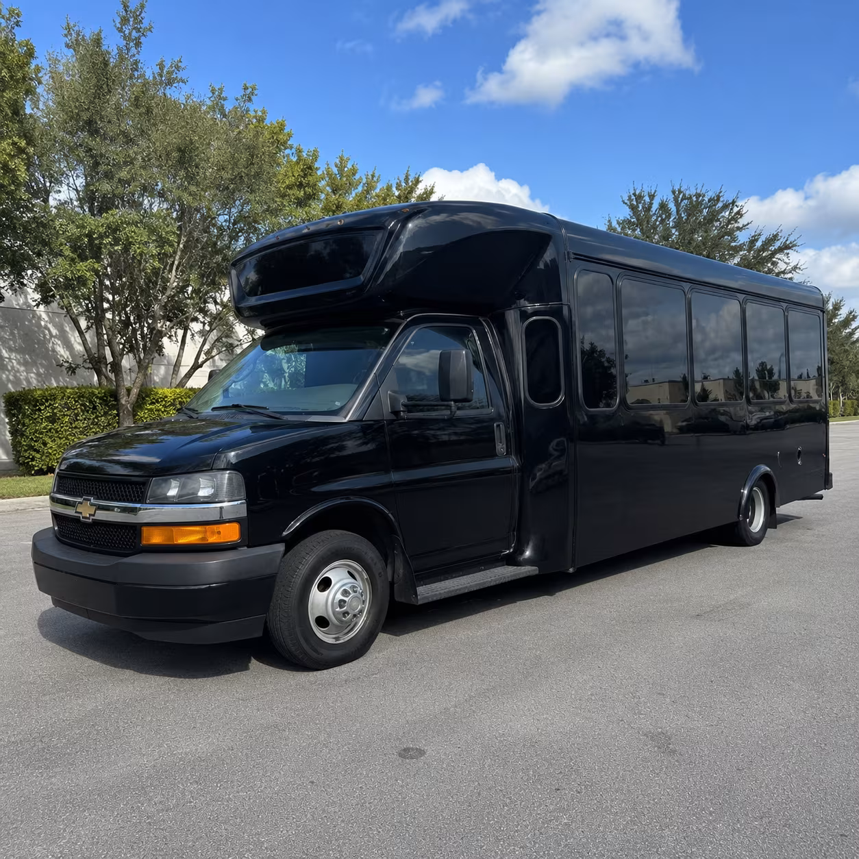davenport wedding party bus rental