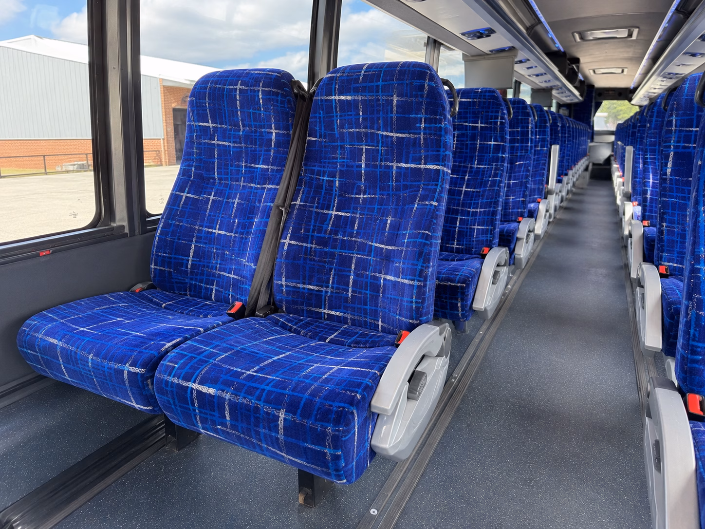 how the distance and duration of your trip affect charter bus rates in davenport