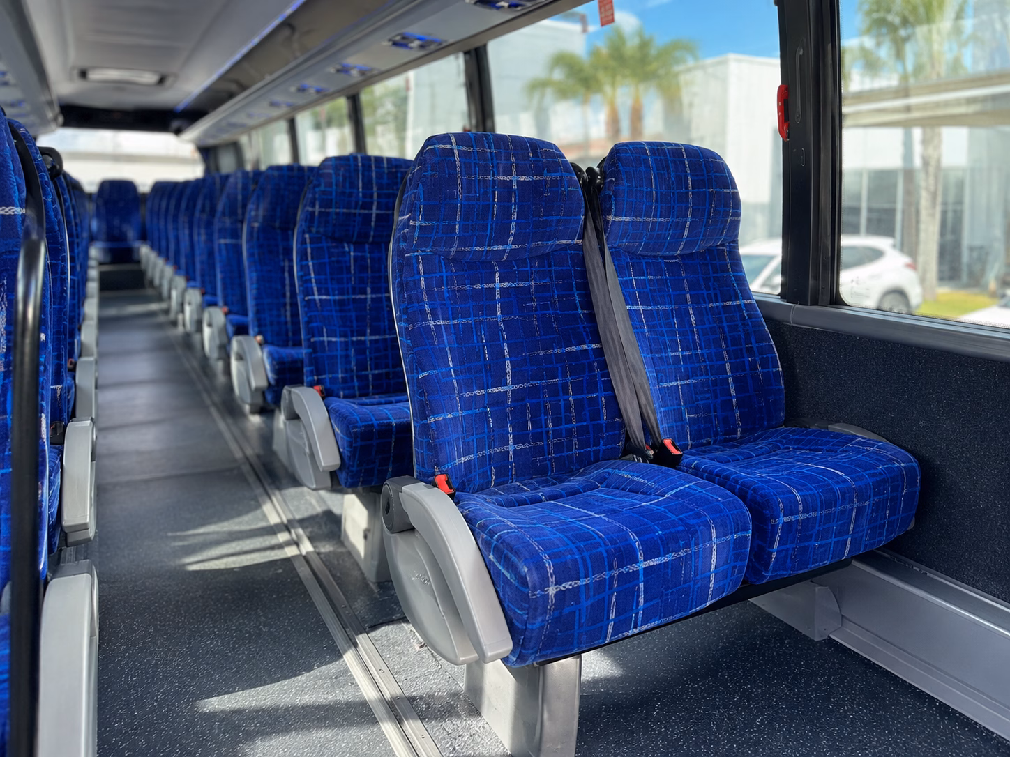 long distance wedding guest buses from iowa city chicago and des moines