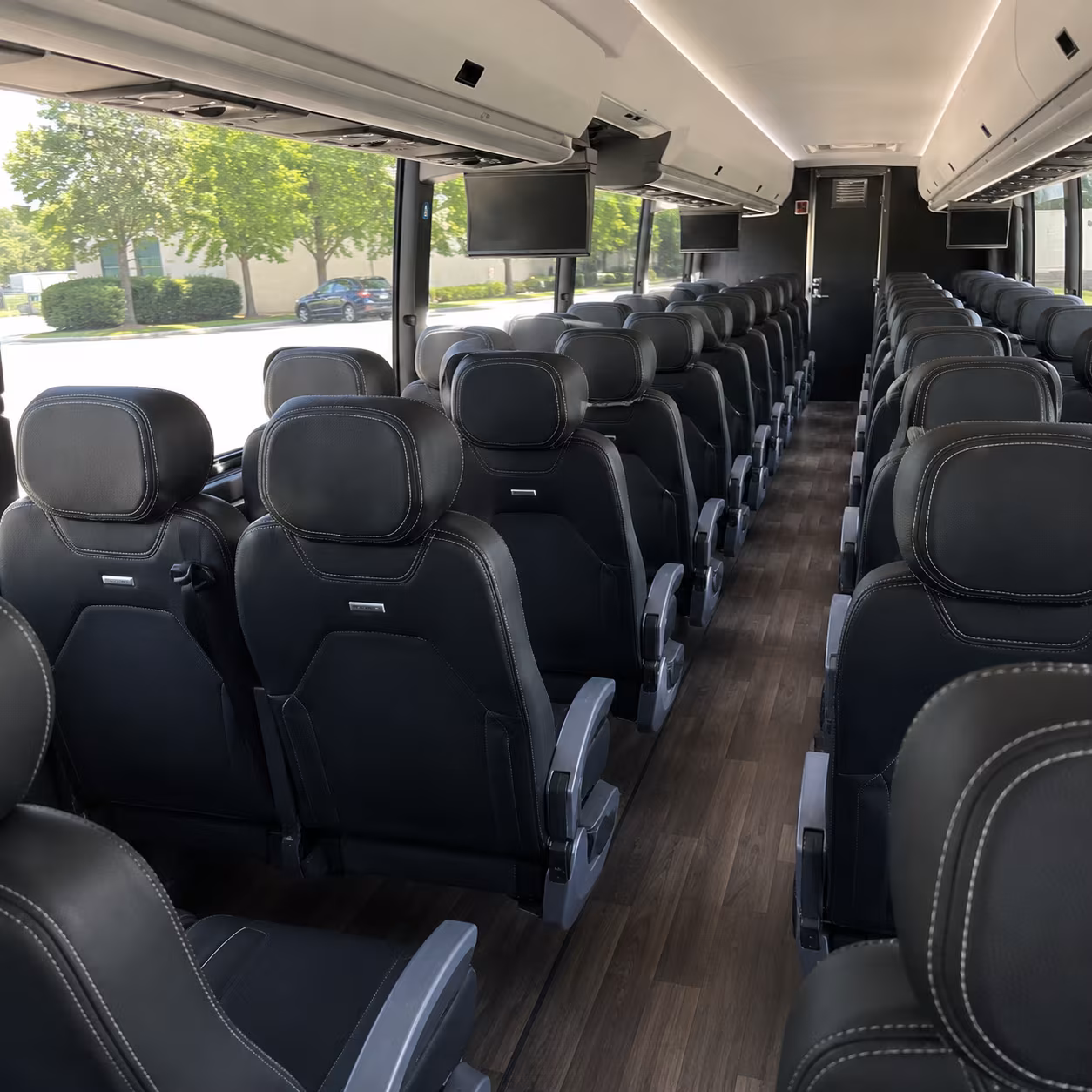 multi day and long distance military charter buses from davenport