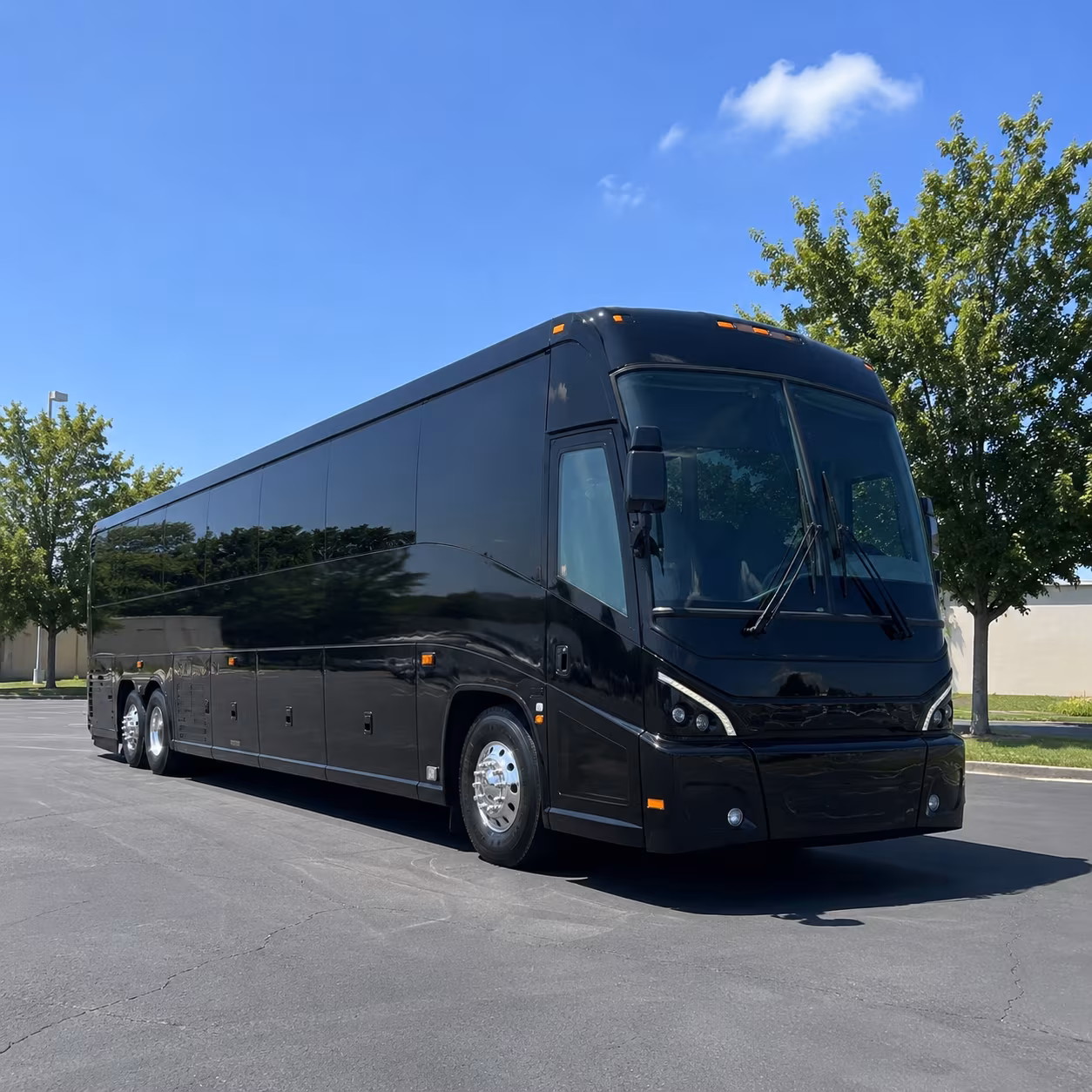 shuttle buses for john deere and arconic shift groups in davenport